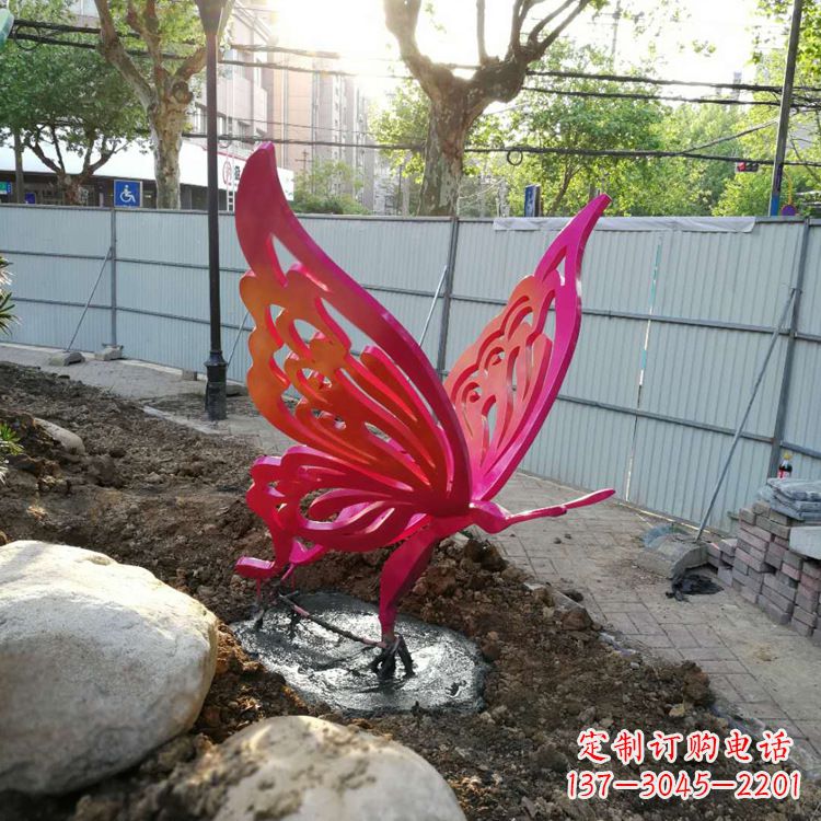 开封红色不锈钢蝴蝶园林摆件