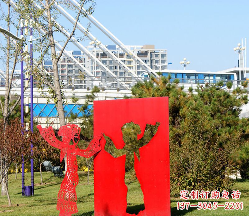 开封全新设计:不锈钢皮影戏雕塑