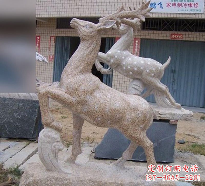 开封花岗岩梅花鹿雕塑,象征着美丽的永恒