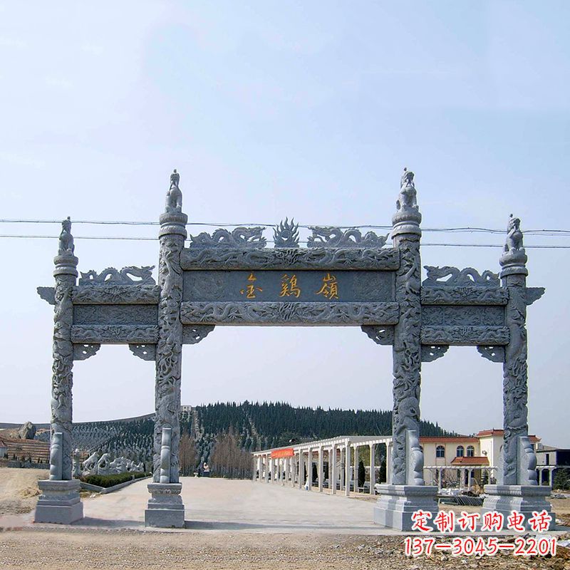 开封金鸡岭景区石雕牌坊