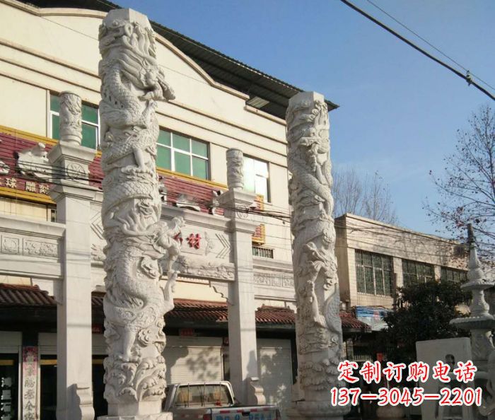 开封汇聚古灵神韵的大理石龙柱雕塑