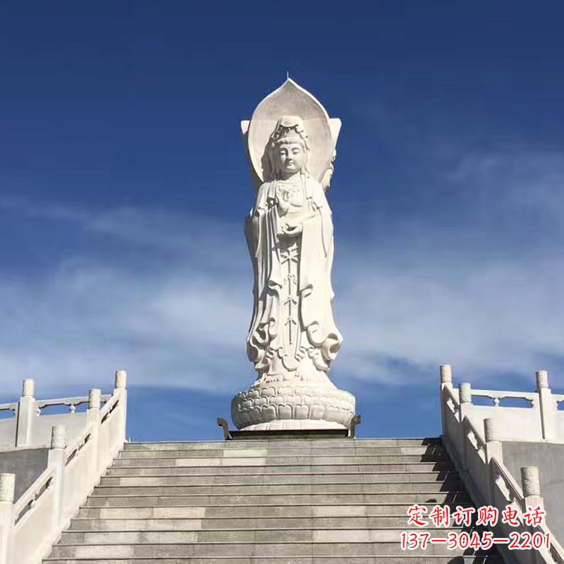 开封专业定制三面观音石雕景观雕塑