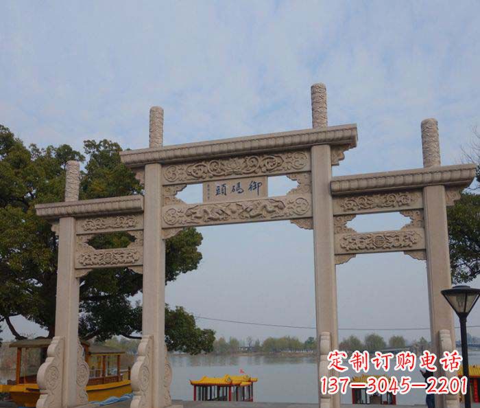 开封景区三门古典牌坊石雕