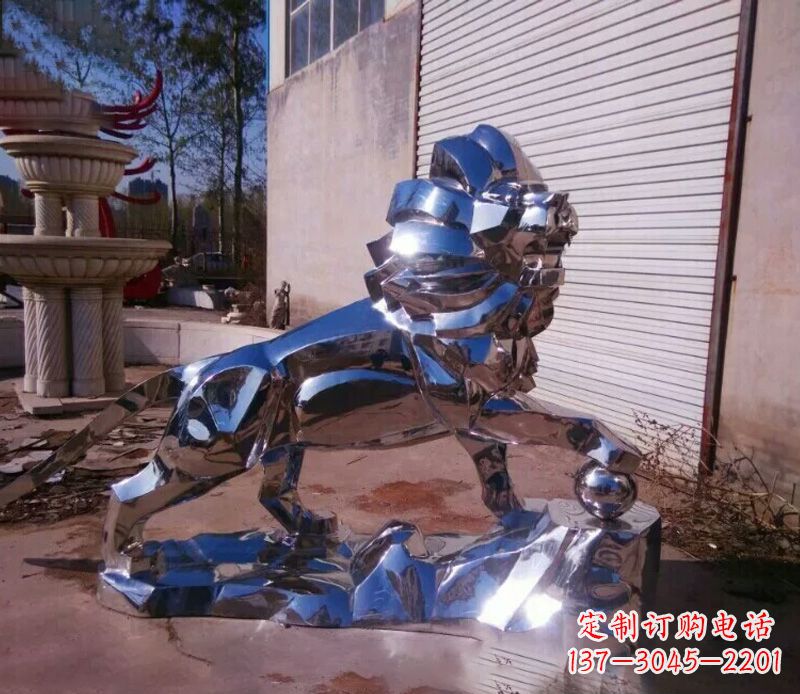 开封中领雕塑推出的不锈钢狮子雕塑,极具艺术价…