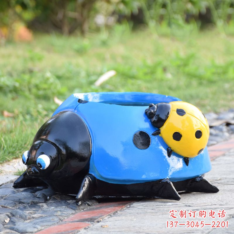 开封蓝色玻璃钢七星瓢虫花盆雕塑