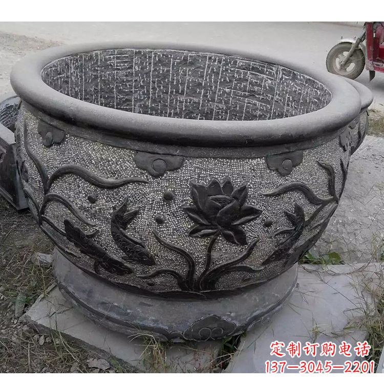 开封传统宁波老青石水缸雕塑