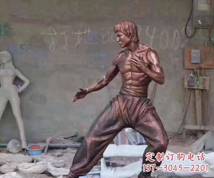 开封李小龙铜雕1