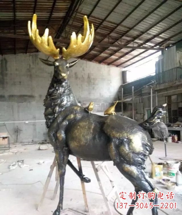开封精美羚羊铜雕,打造您独一无二的家居装饰