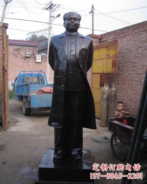 开封伟大领袖毛泽东铜雕