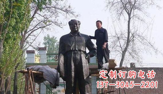 开封荣耀无双,中领雕塑推出毛主席伟人铜雕