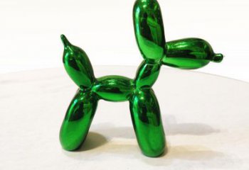 开封绿色气球狗雕塑——精美设计，助您实现室内梦想装饰