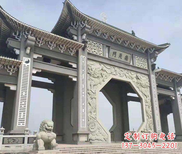 开封南天门牌坊石雕,工艺精美,精雕细琢