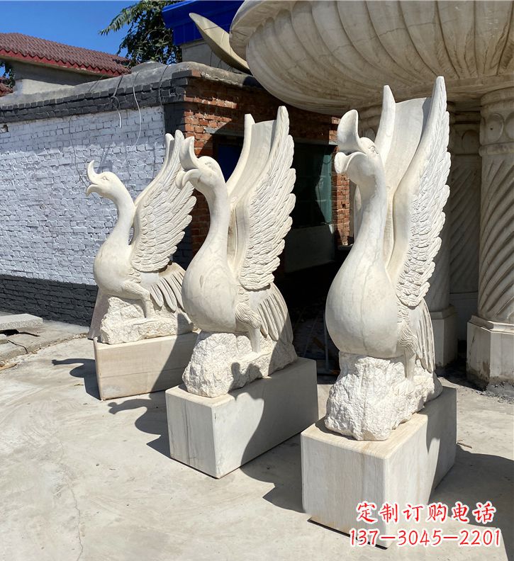 开封金羽天鹅雕塑,给您的公园带来浪漫景致