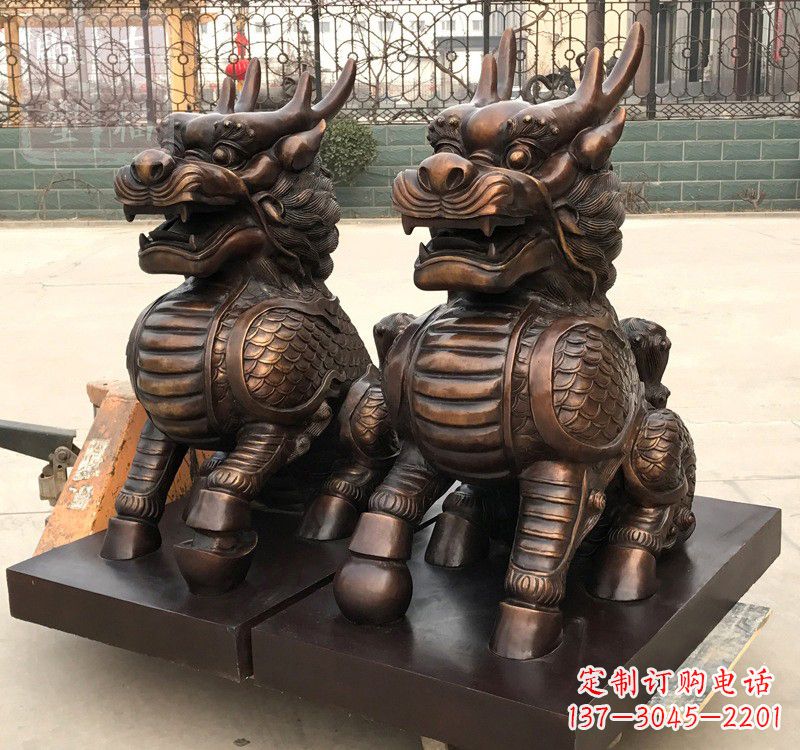 开封高雅定制辟邪铜麒麟雕塑