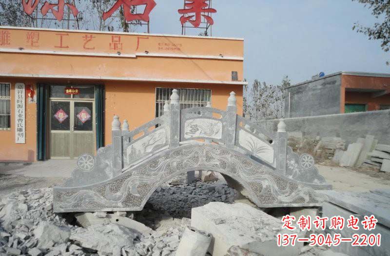 开封青石仿古拱桥雕塑,令领雕塑为您打造