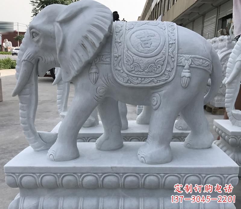 开封青石纳福动物大象雕塑,完美缔造家庭装饰风景