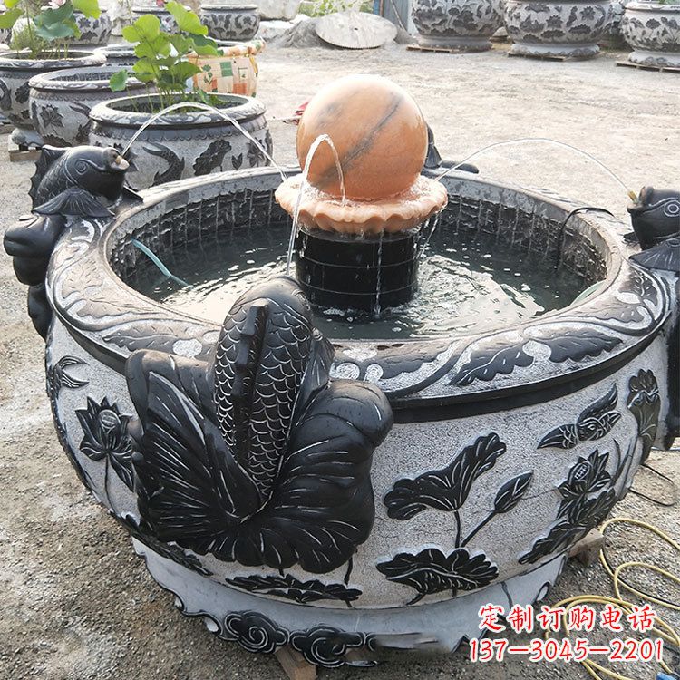 开封青石鱼缸雕塑,装点您的生活