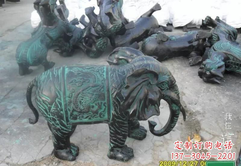 开封精美青铜大象雕塑,极致线条优雅