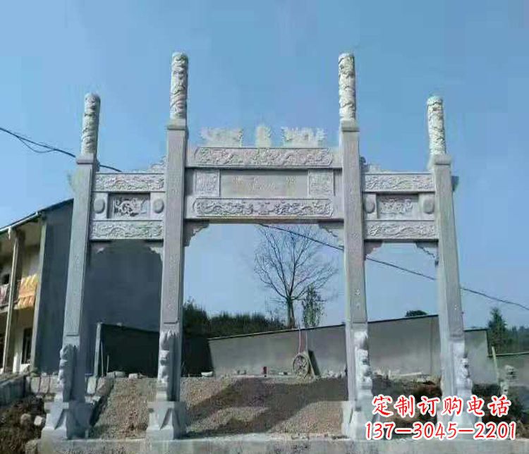 开封三门仿古牌坊石雕,精致雕刻典雅之美