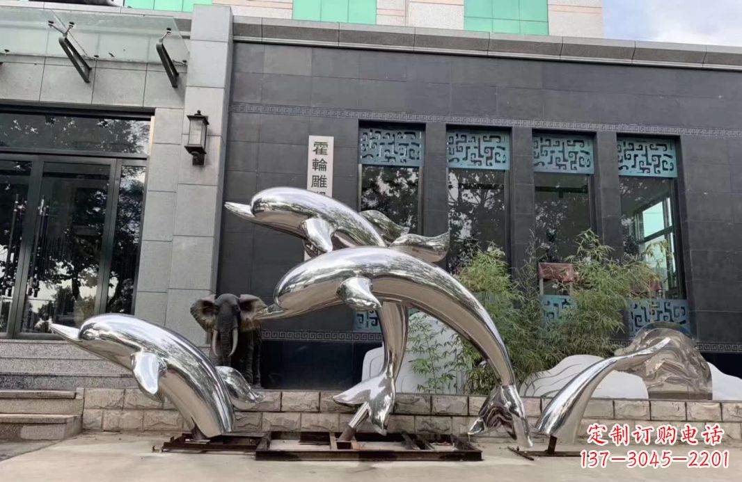 开封高端定制不锈钢海豚雕塑