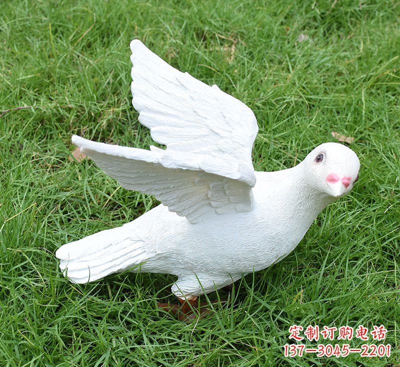 开封象征和平的少女和平鸽雕塑
