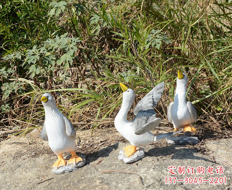 开封抗美援朝烈士陵园和平鸽雕塑——倾诉历史的象征