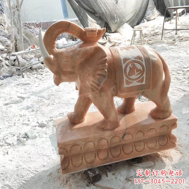 开封千百年大象雕塑,唤来招财、吉祥、安康