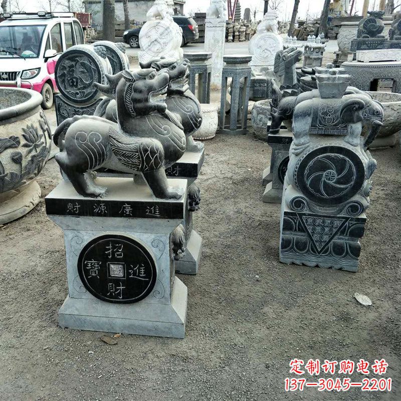 开封中领雕塑拥有一支由经验丰富的石雕大师组成…