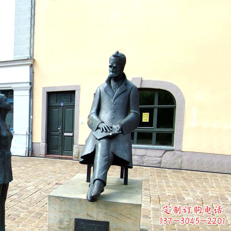 开封世界名人德国著名哲学家尼采铜雕景观雕塑