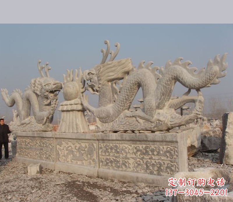 开封双龙戏珠石雕