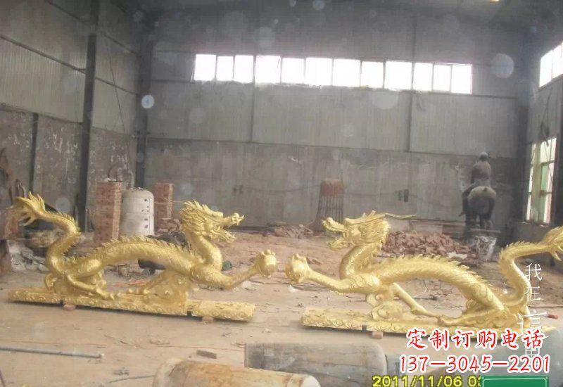 开封双龙戏珠铜雕