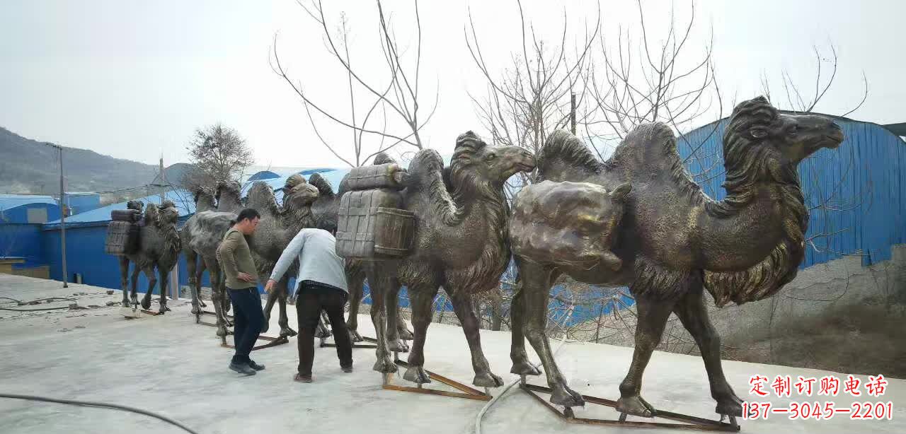 开封丝绸之路骆驼雕塑