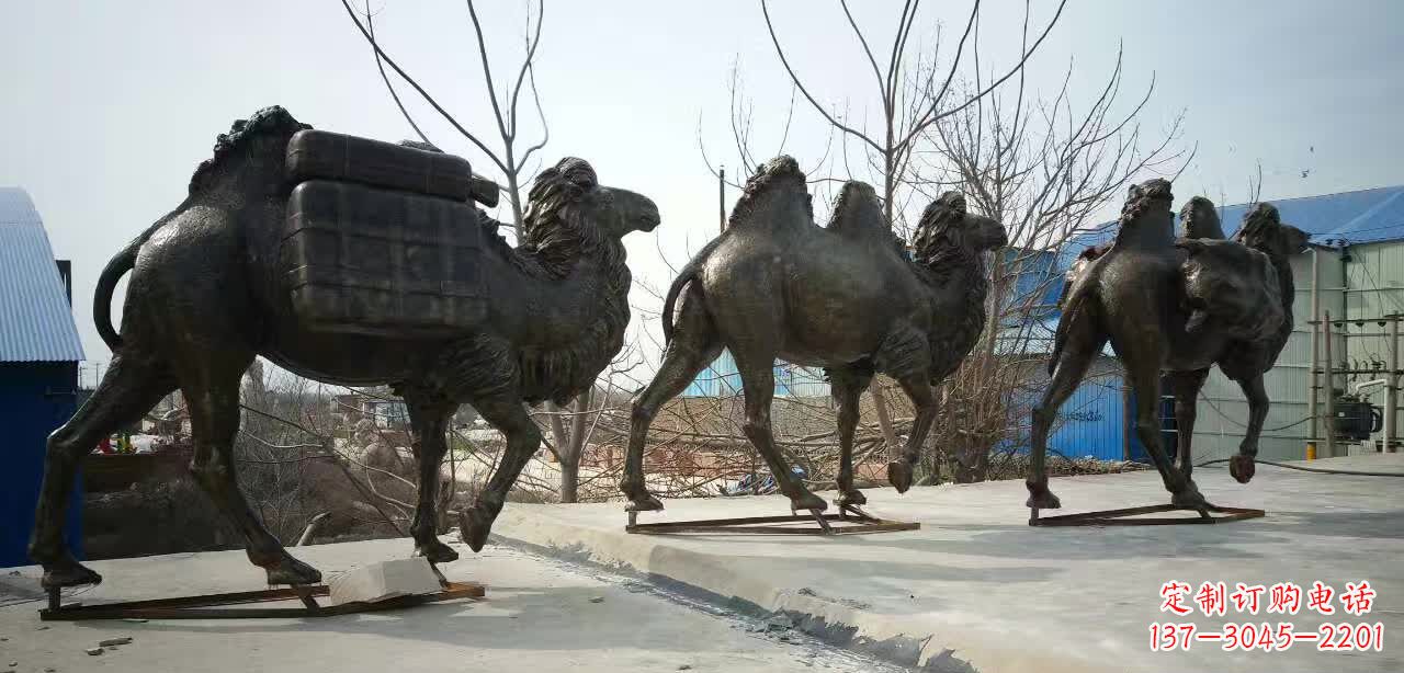 开封丝绸之路铜骆驼雕塑