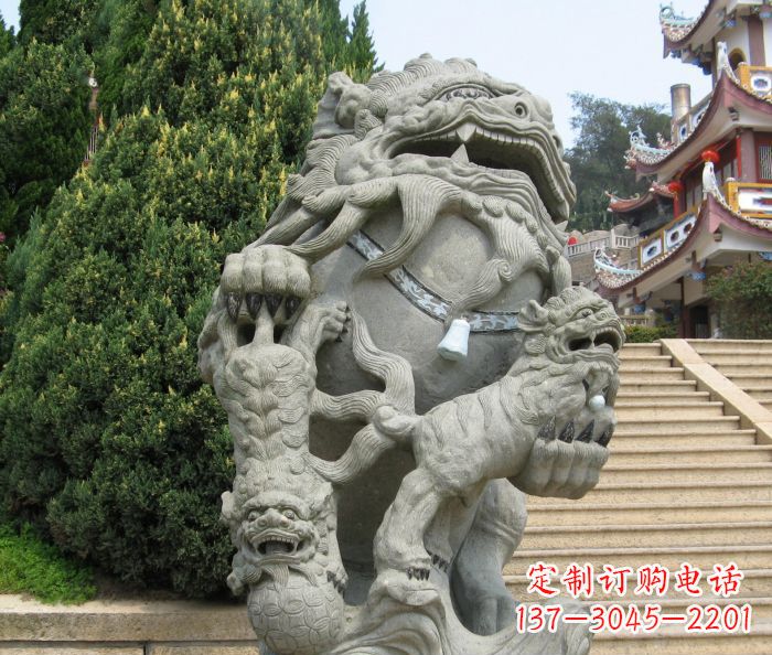 开封寺庙景观狮子石雕