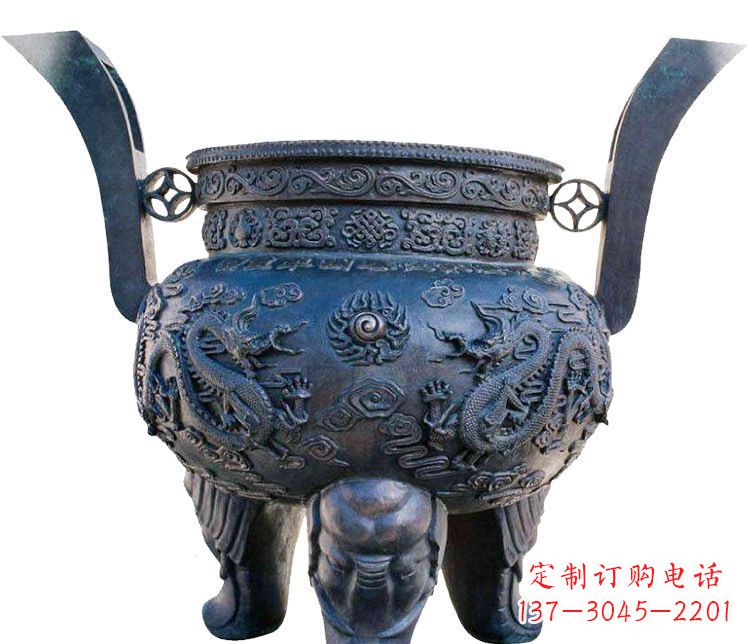 开封寺庙圆形三足鼎铜雕香炉