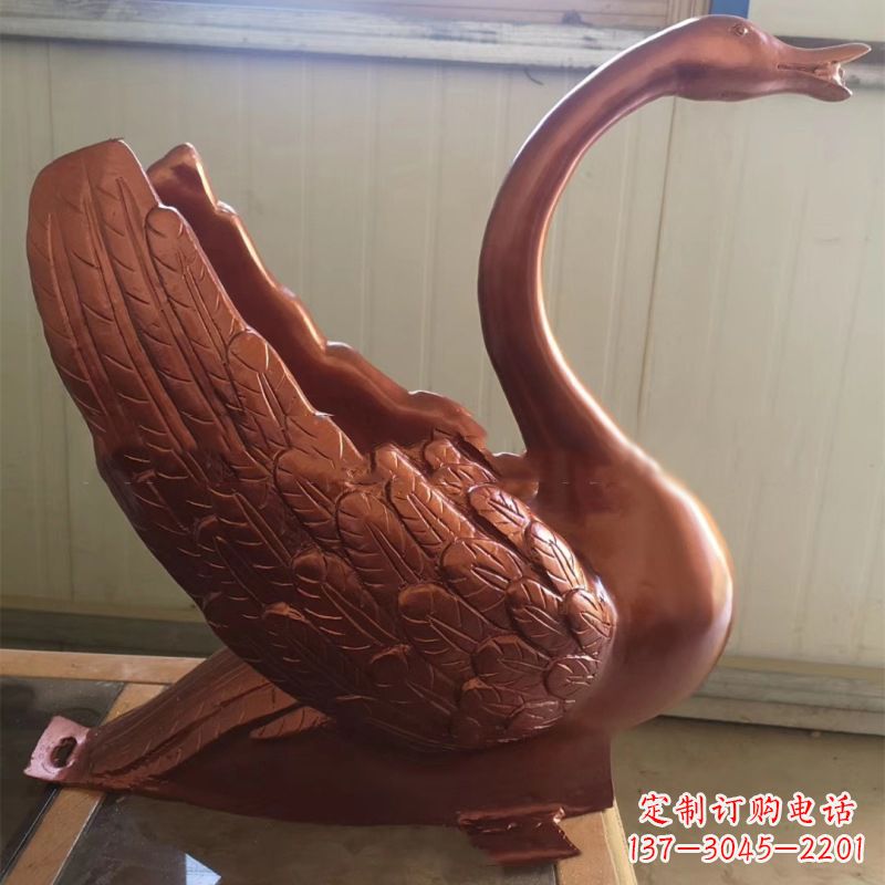 开封天鹅铜雕塑,喷泉吐水天鹅装饰摆件
