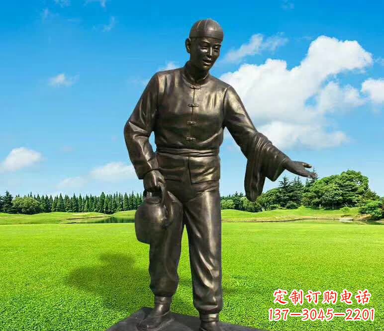 开封铜雕店小二人物雕塑1
