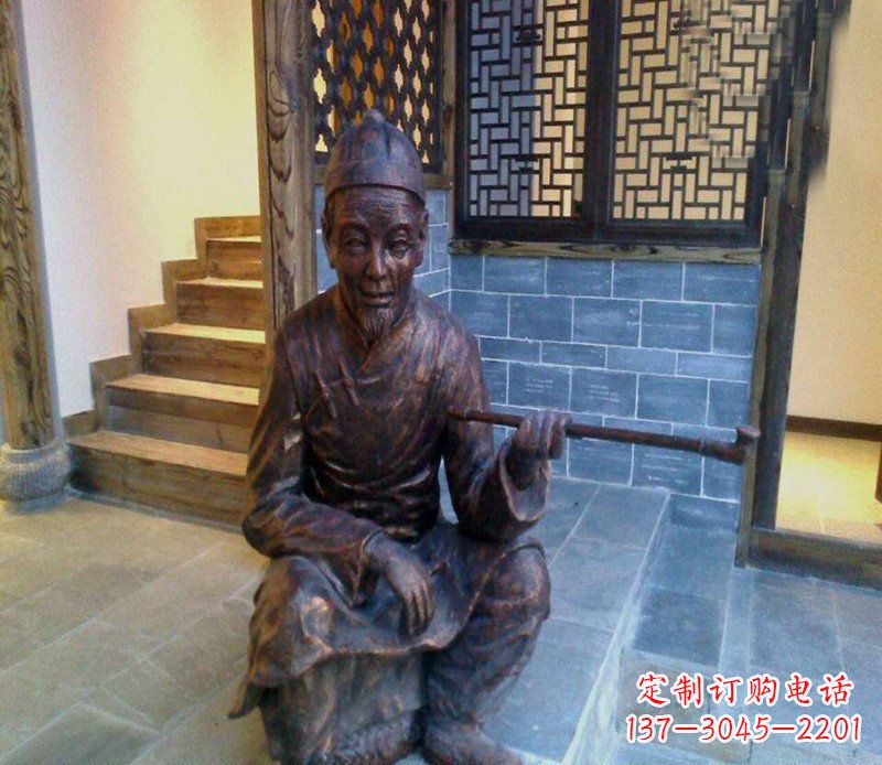开封铜雕店小二吸烟庭院人物雕塑