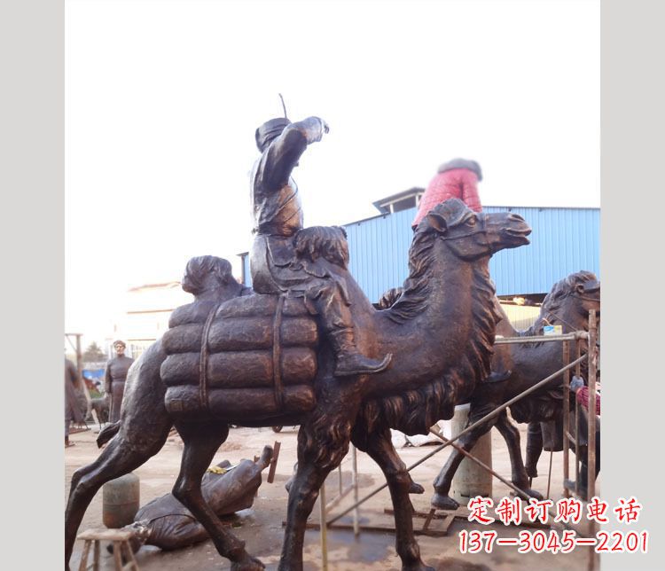 开封铜雕广场骑骆驼雕塑