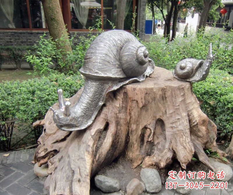 开封铜雕母子蜗牛