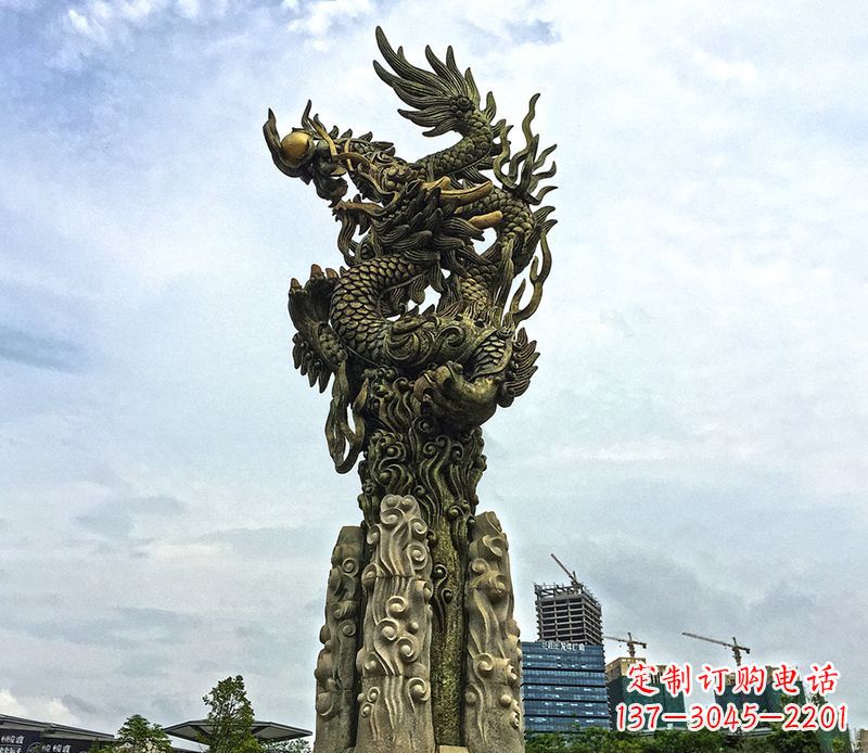开封铜雕盘龙柱