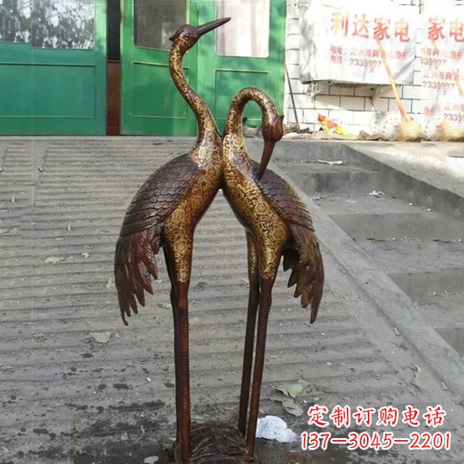 开封铜雕仙鹤夫妻