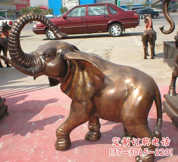 开封铜雕长鼻大象