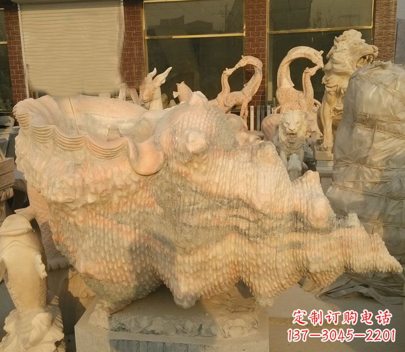 开封晚霞红海螺石雕