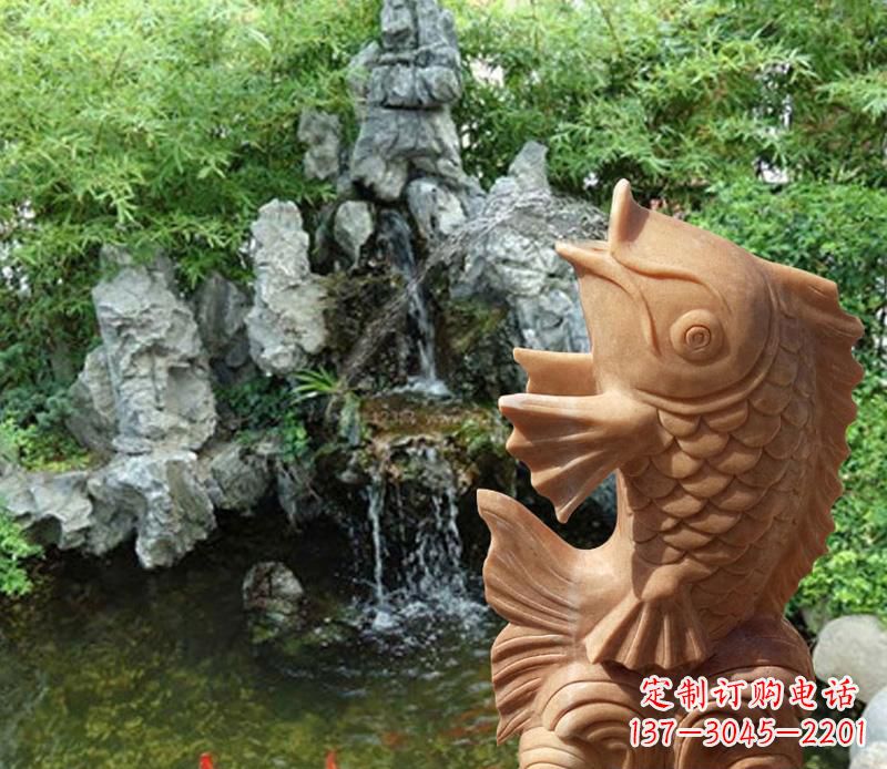 开封晚霞红鲤鱼喷泉
