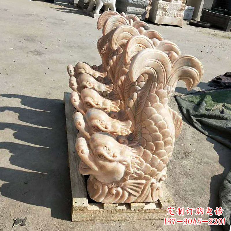 开封晚霞红喷水鱼石雕-园林水景喷泉动物雕塑摆件