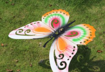 开封暖色不锈钢蝴蝶雕塑--精致细腻如蝶般的自在