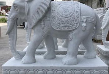 开封青石纳福动物大象雕塑，完美缔造家庭装饰风景