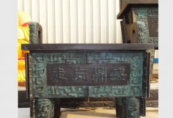 开封青铜香炉雕塑，传承中国文化