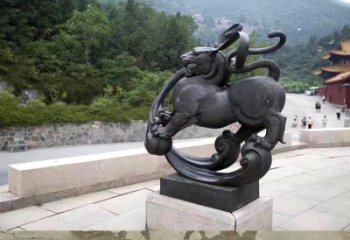 开封神兽白虎铜雕塑，雕刻出传统中国文化之精髓